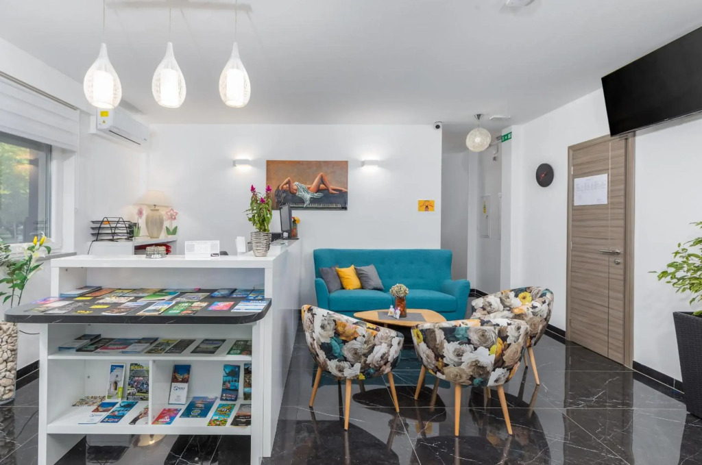 Marine Lux apartments
