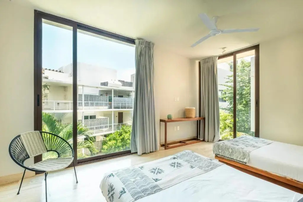 304 Contemporary Designer 3br Condo by StayPodio