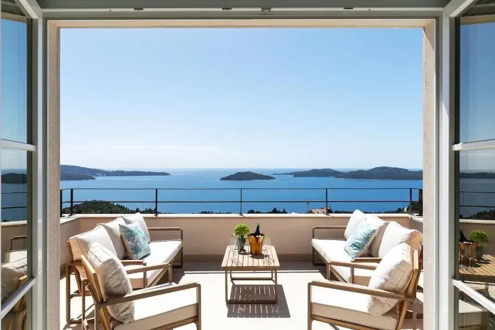 Villa RudaVista-Brand New Luxury Villa