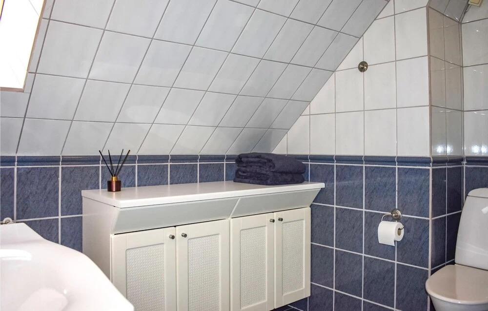4 Bedroom Beautiful Home In Ystad