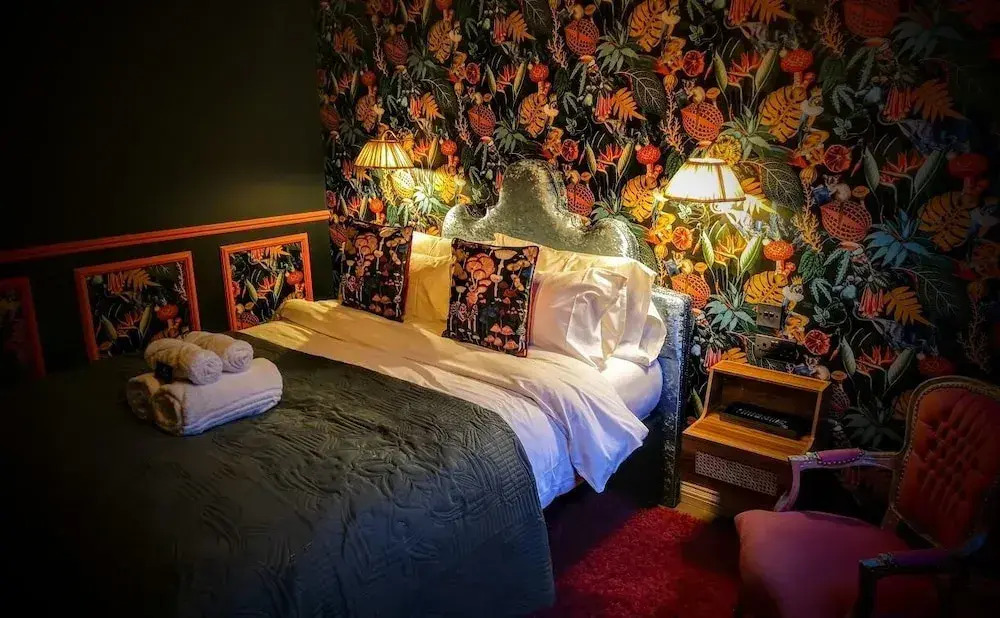 The Mad Hatters Guestrooms