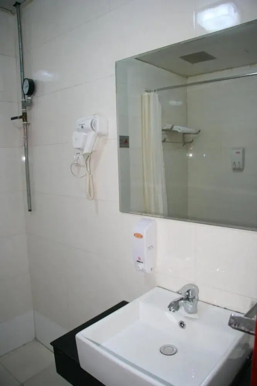 Henan Hotel