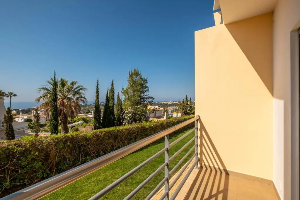 45 Sea View Amazing Balcony Center