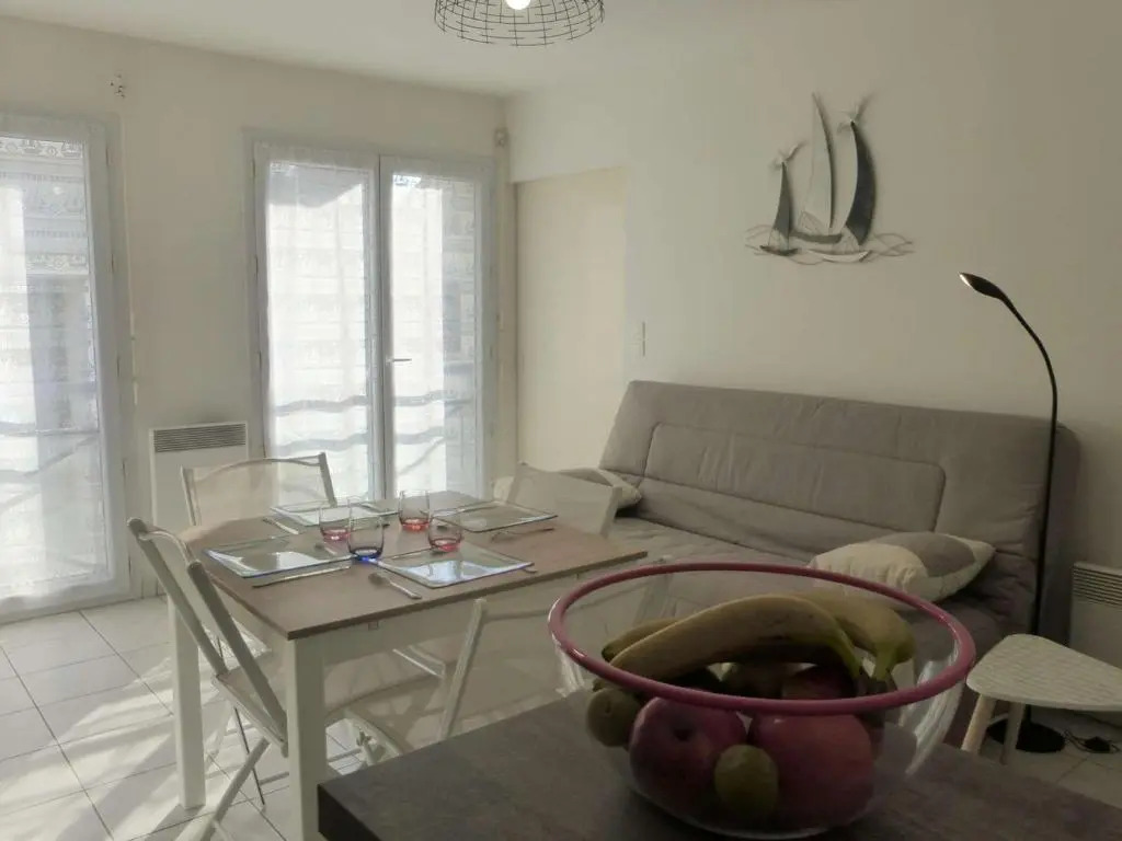 Appartement Saint-Gilles-Croix-de-Vie, 2 pièces, 4 personnes - FR-1-224-783