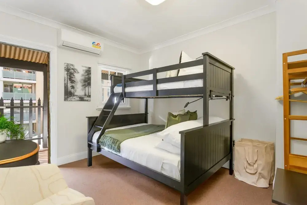 Beautiful 2-bed Terrace House With Outdoor Areas