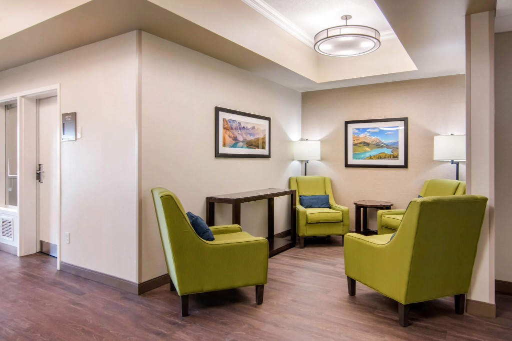 Comfort Inn & Suites