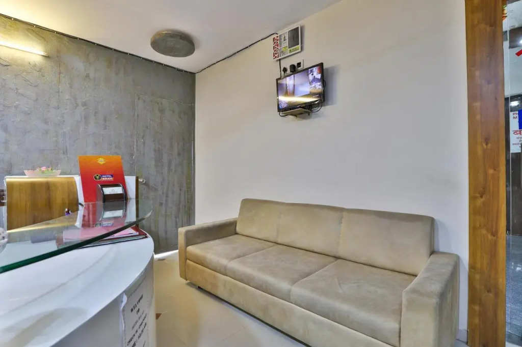 OYO Premium Law Garden C G Road