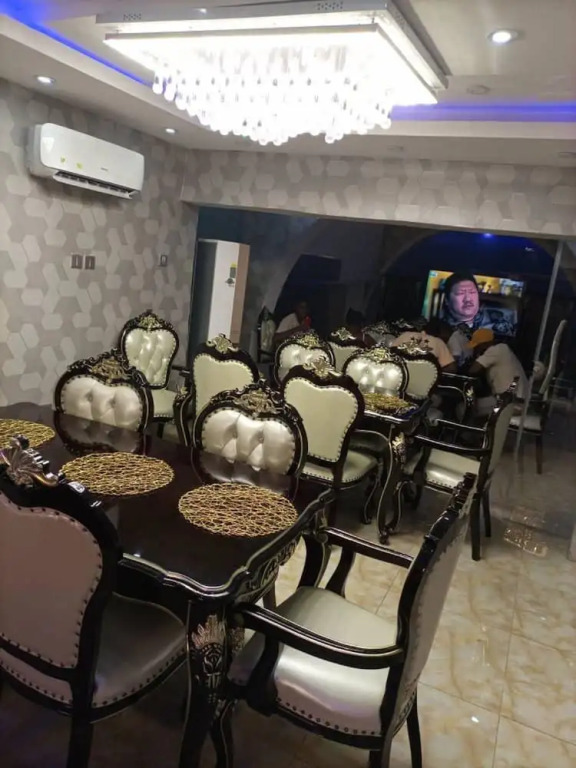 Global Signature Hotel