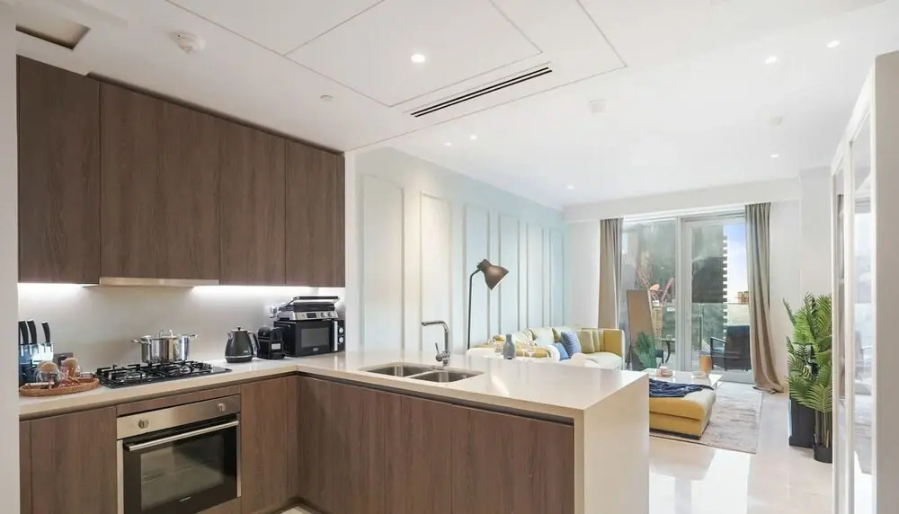 High Floor Lux 2BR nr Top Golf Dubai Marina JLT