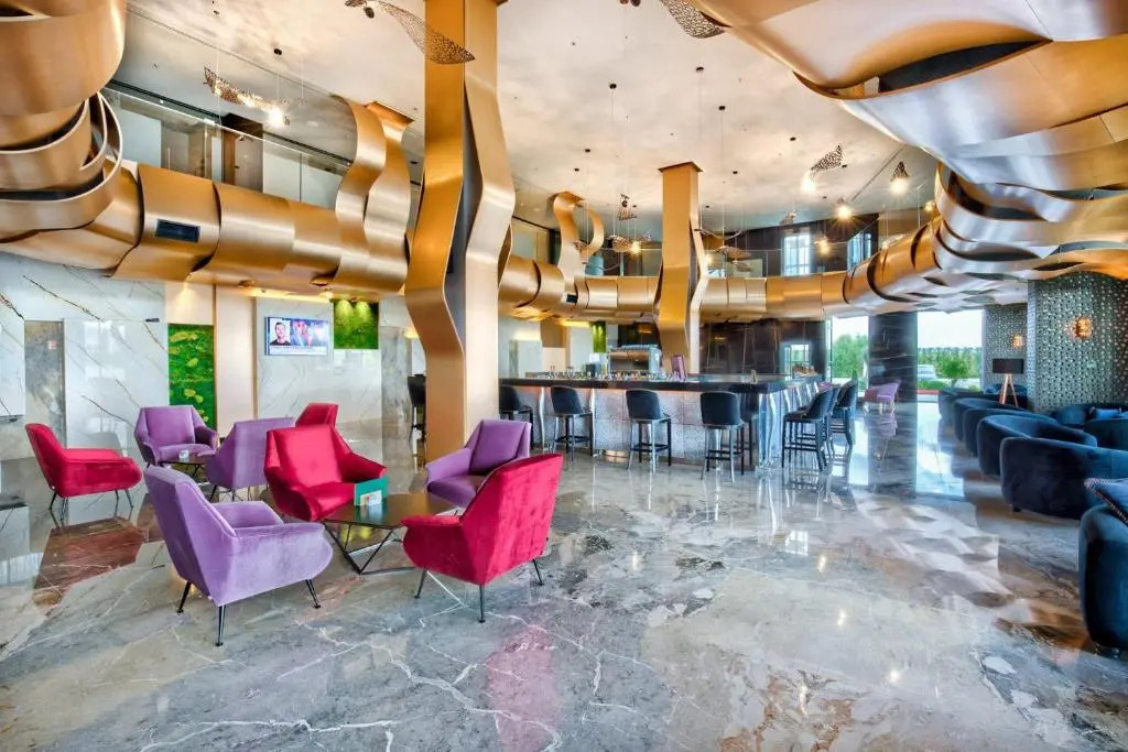 Emerald Hotel