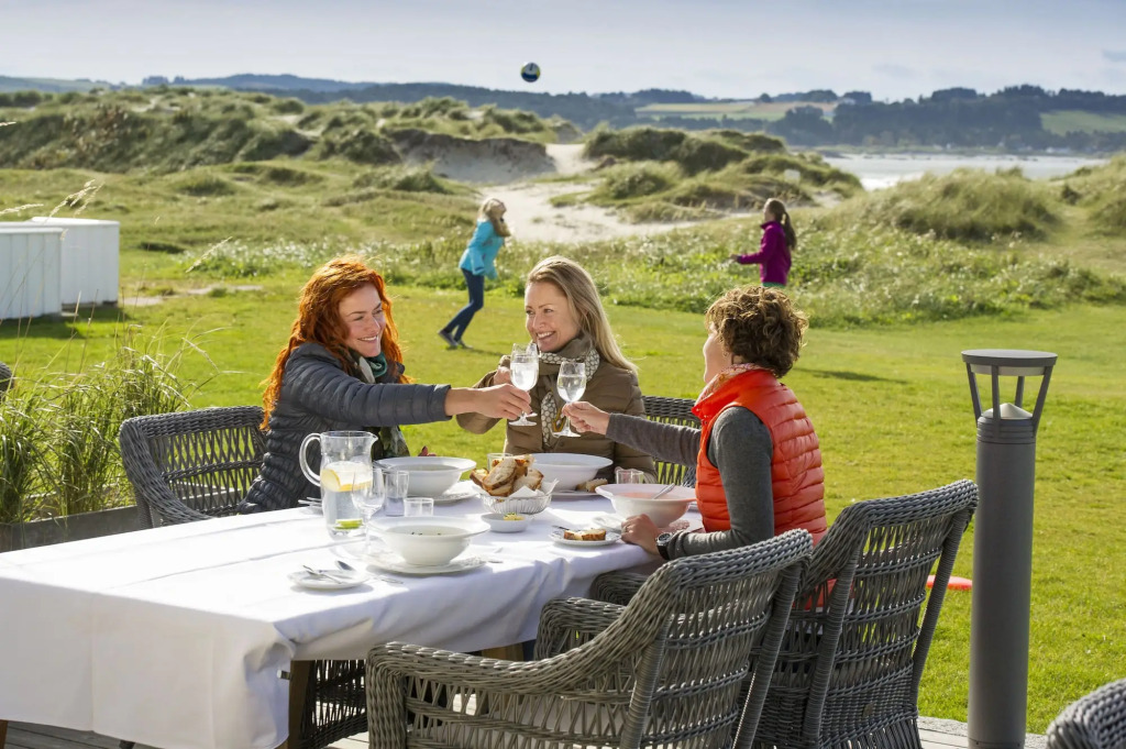 Sola Strand Hotel