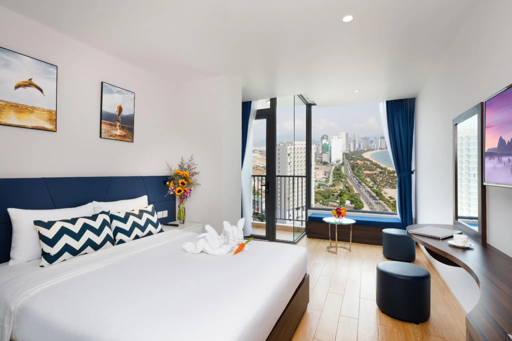 Crown Hotel Nha Trang