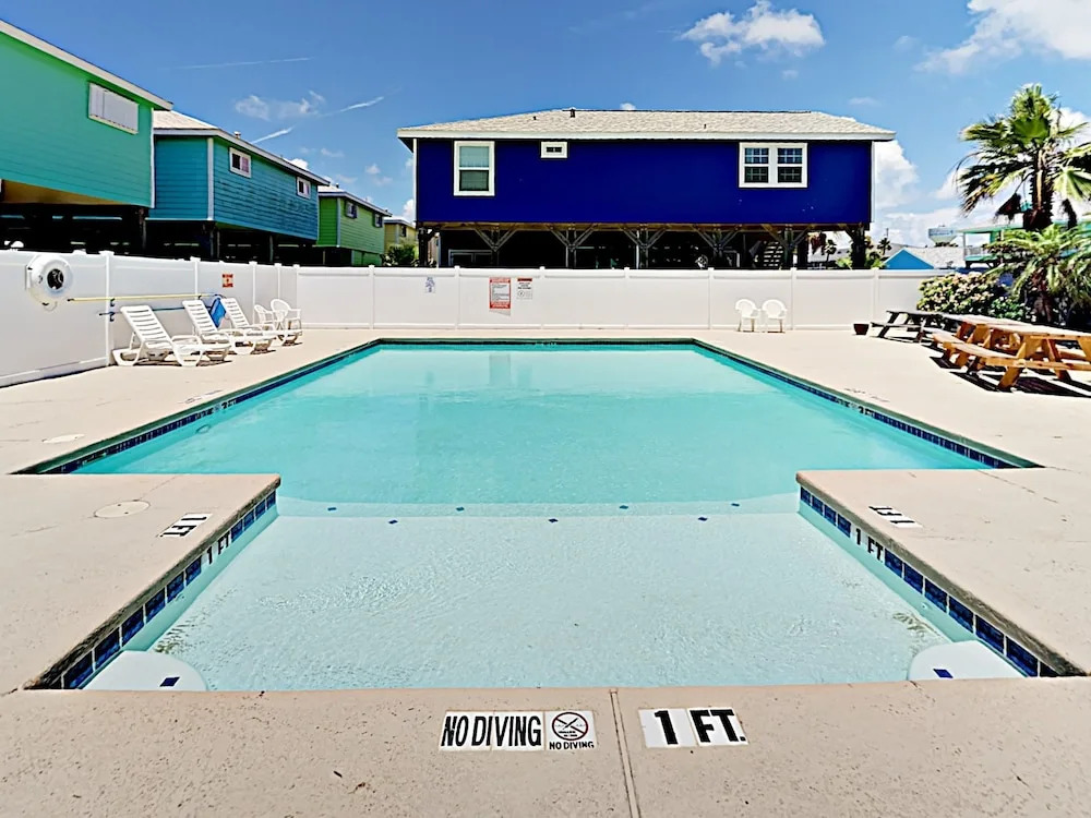 The Mermaid - 3 Br Home