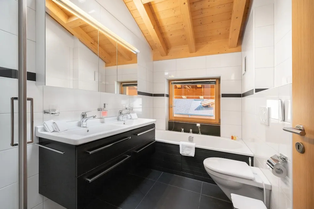 Chalet Alia and Apartments-Grindelwald by Swiss Hotel Apartments