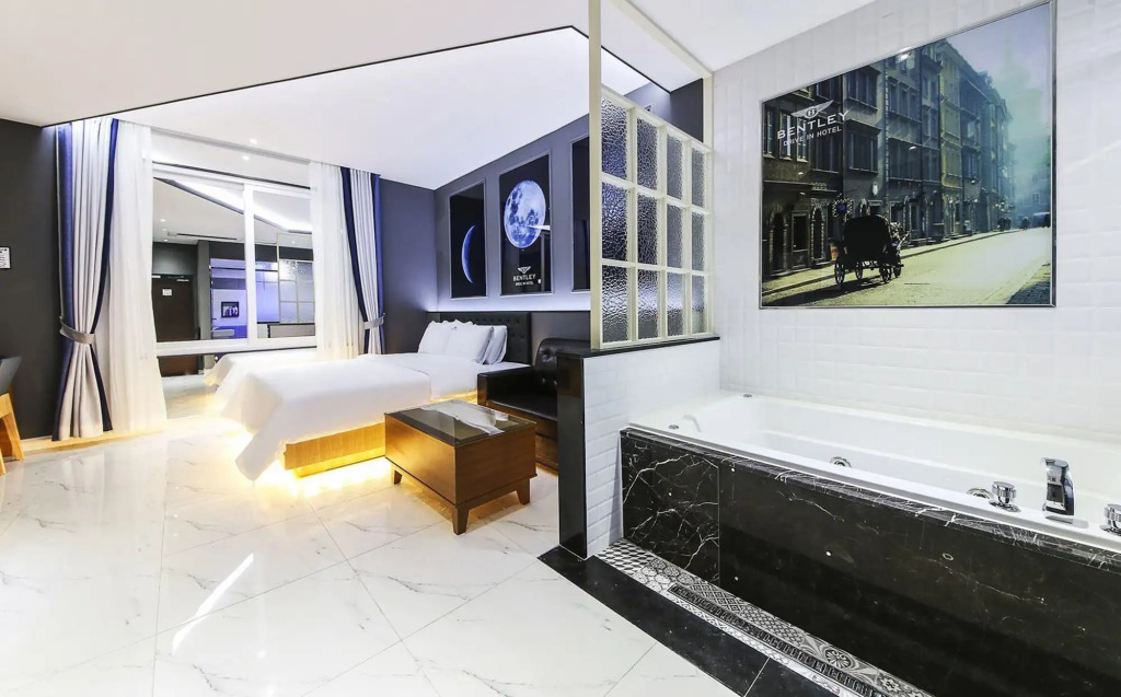 Bentley Business Hotel