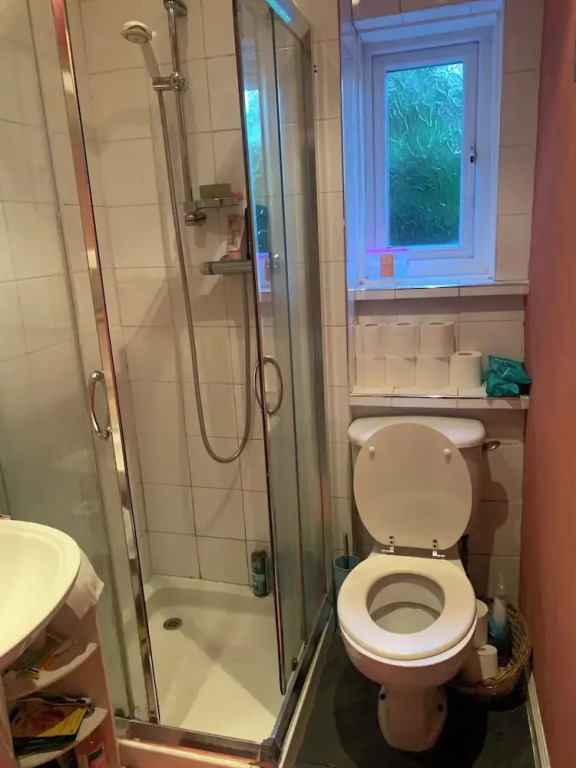 Edinburgh City Escape - Large 1 Bedroom Apartment