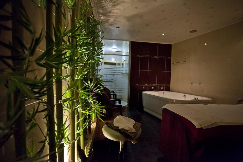 Hotel Imos