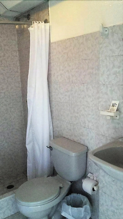 Colony Inn Hotel