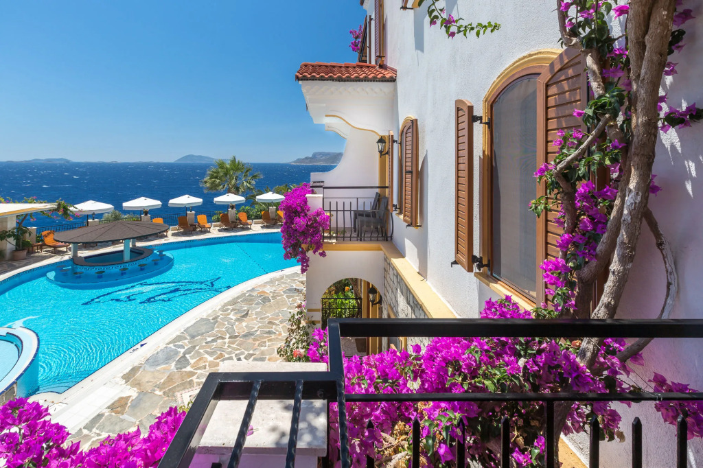 Hadrian Hotel