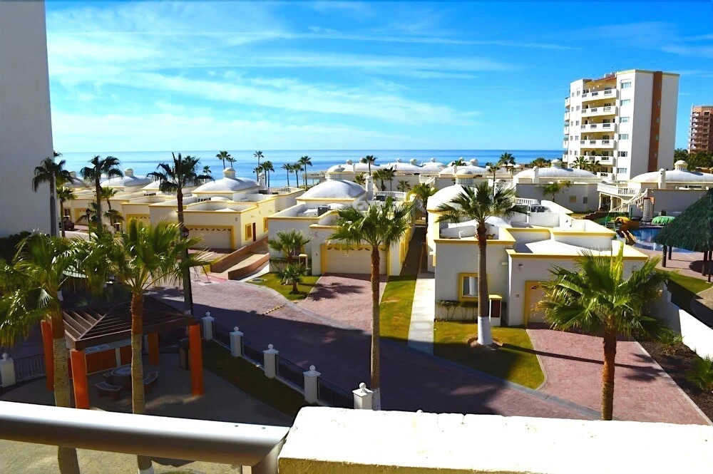 Delphin 303B - 1 Br Condo