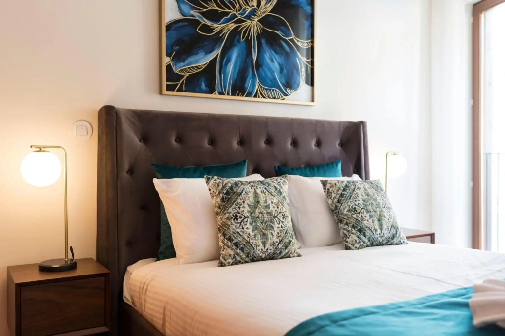 Magnificient 2BR Duplex w/ Gorgeous View by LovelyStay