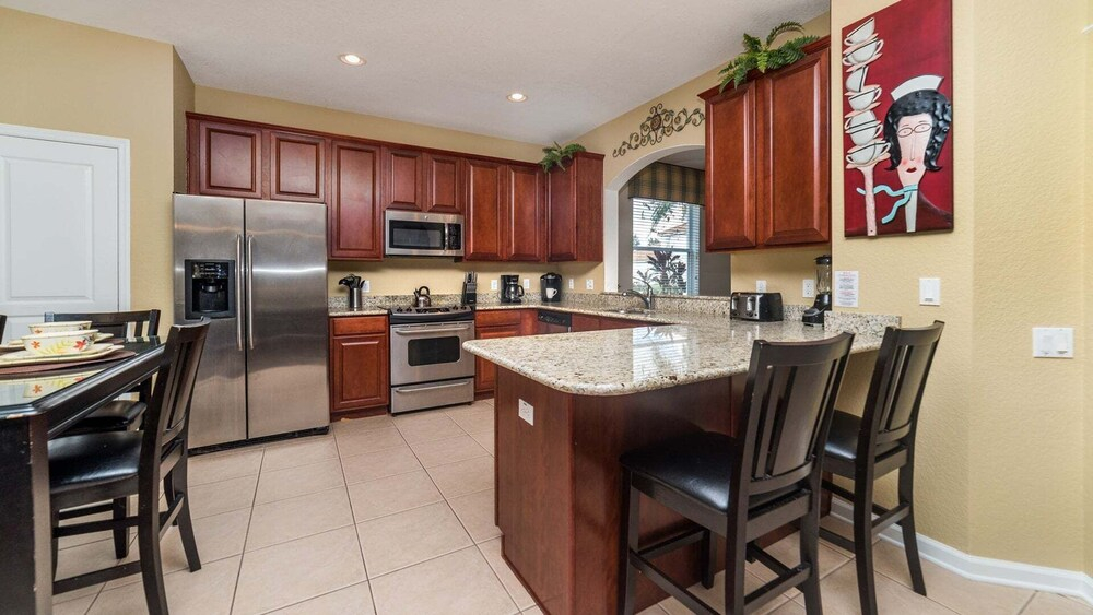 Huge 6BR Home in Windsor Hills Resort