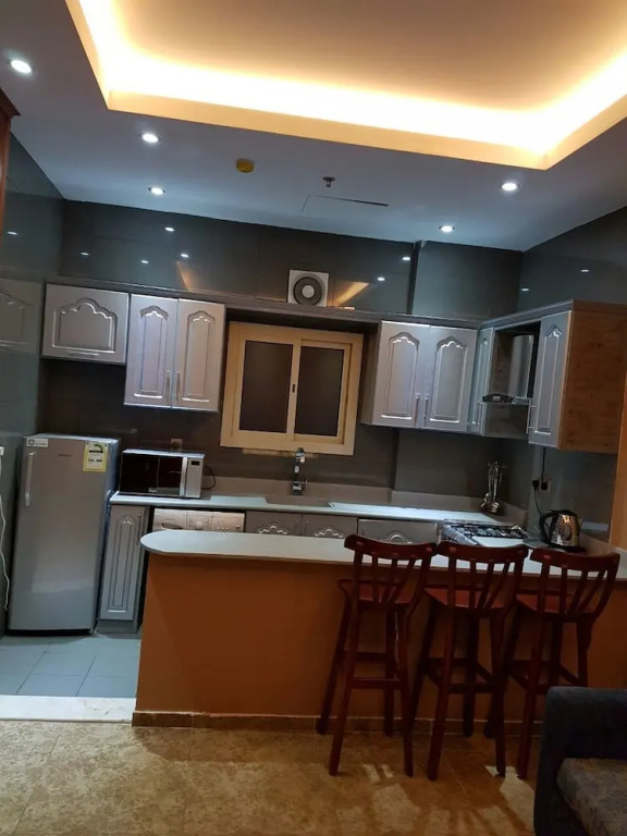 "أجنحة إيلاف الحمراء - شقق مخدومة اقتصادي Elaf Al Hamra Suites Economy Serviced Apartments