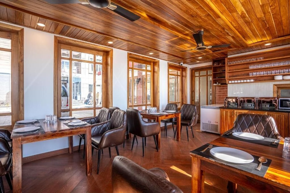 The Leo Hotels Mokshada Suites