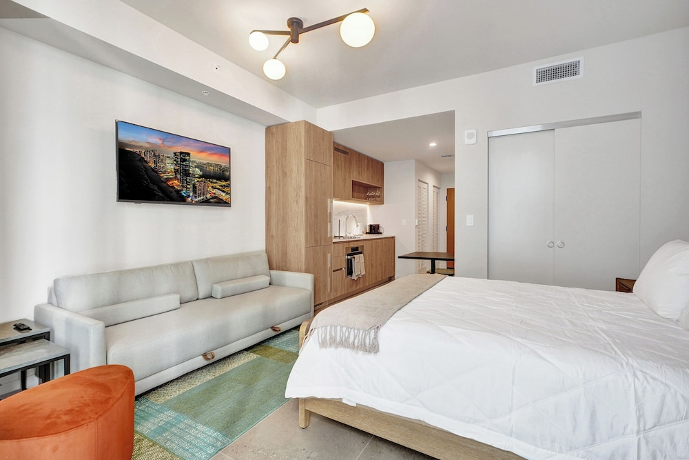 Chic 2Br Floor 18 Heart of Downtown Miami