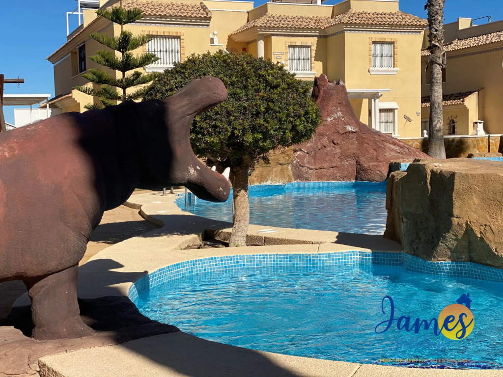 Brisa Golf II ground floor apartment with 2 comm pools EB6