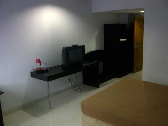 Amans Inn