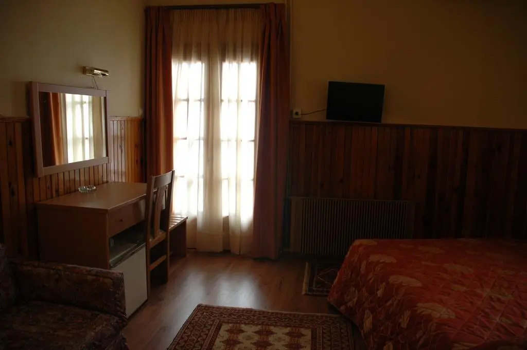 Hotel Bitouni