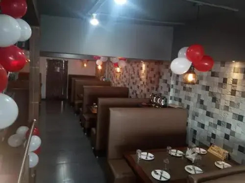 Airport Hostel 13