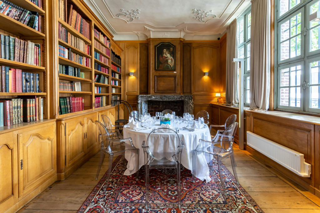LHermitage Gantois, Autograph Collection