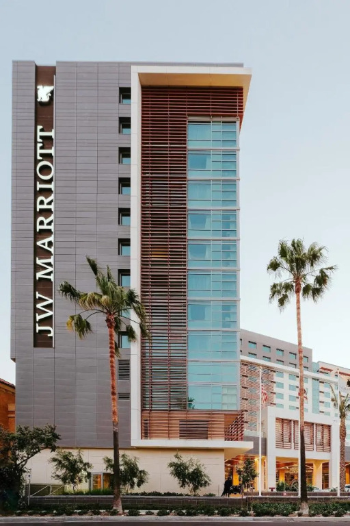 JW Marriott, Anaheim Resort