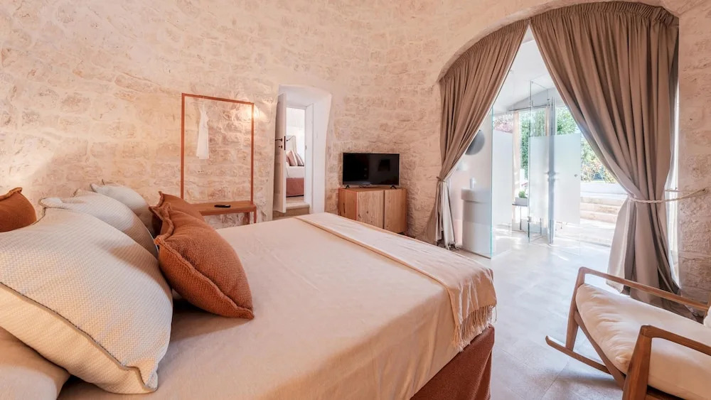 OPUNTIA TRULLI E LAMIE 10, Emma Villas