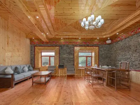 Luobu Starlight · Verdant · Valleys Luxury Camp Hotel (Kangding Xinduqiao Town)