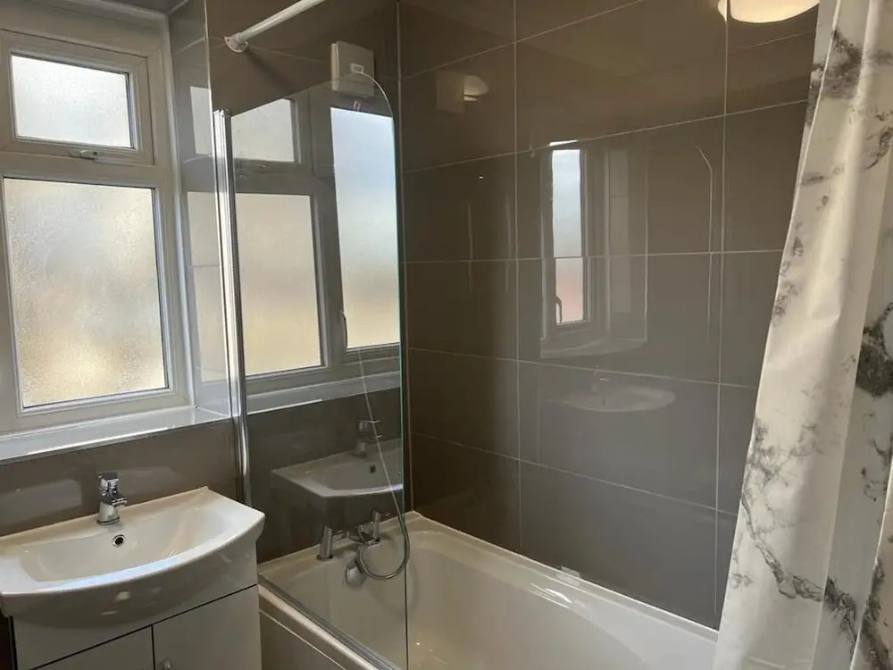 Modern Executive 2-bed Apartment in London