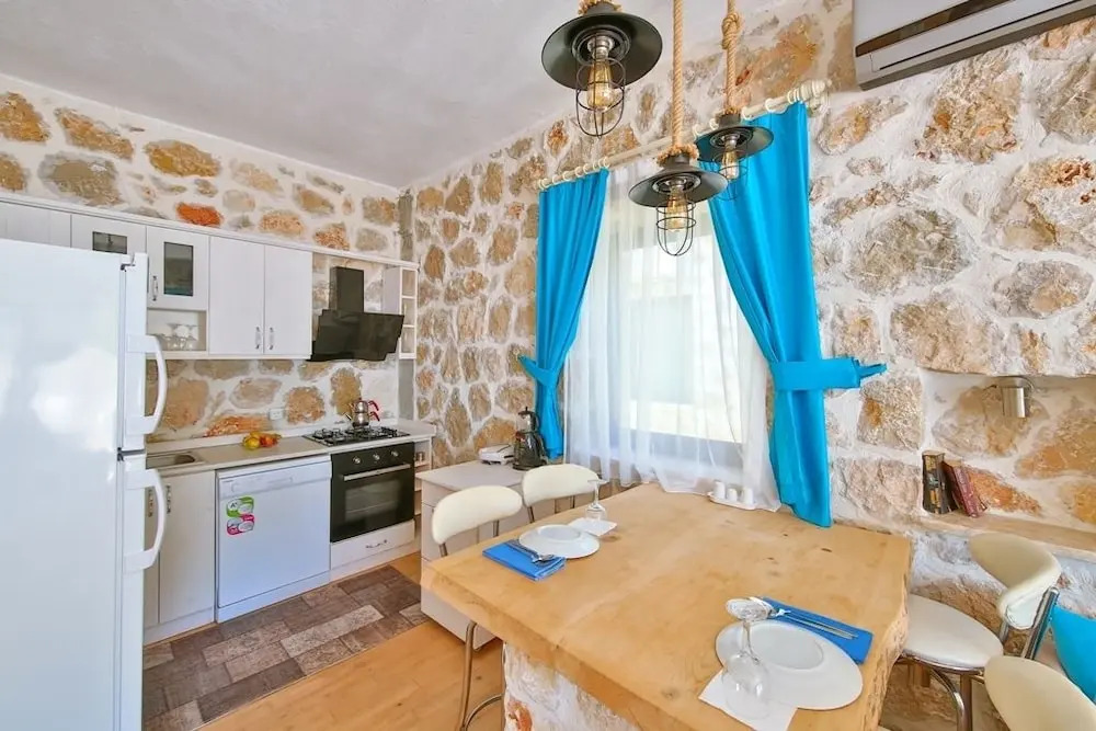 Villa Stone