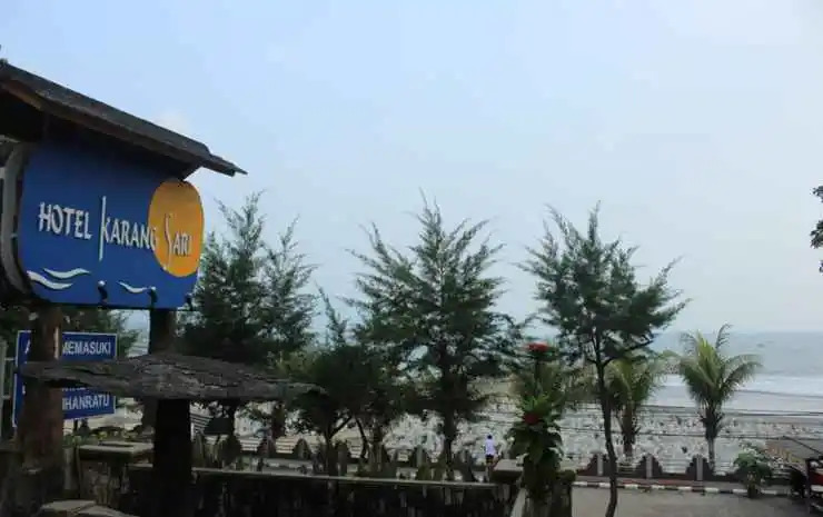 Karang Sari Hotel