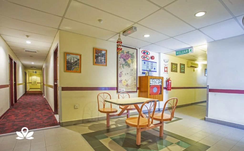 Coastal Park Hotel