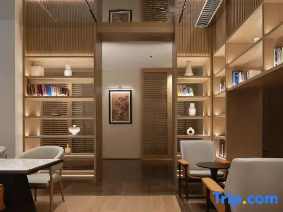 Zhoushan Immersing Shuyuan Hotel (Putuo Passenger Transport Center)