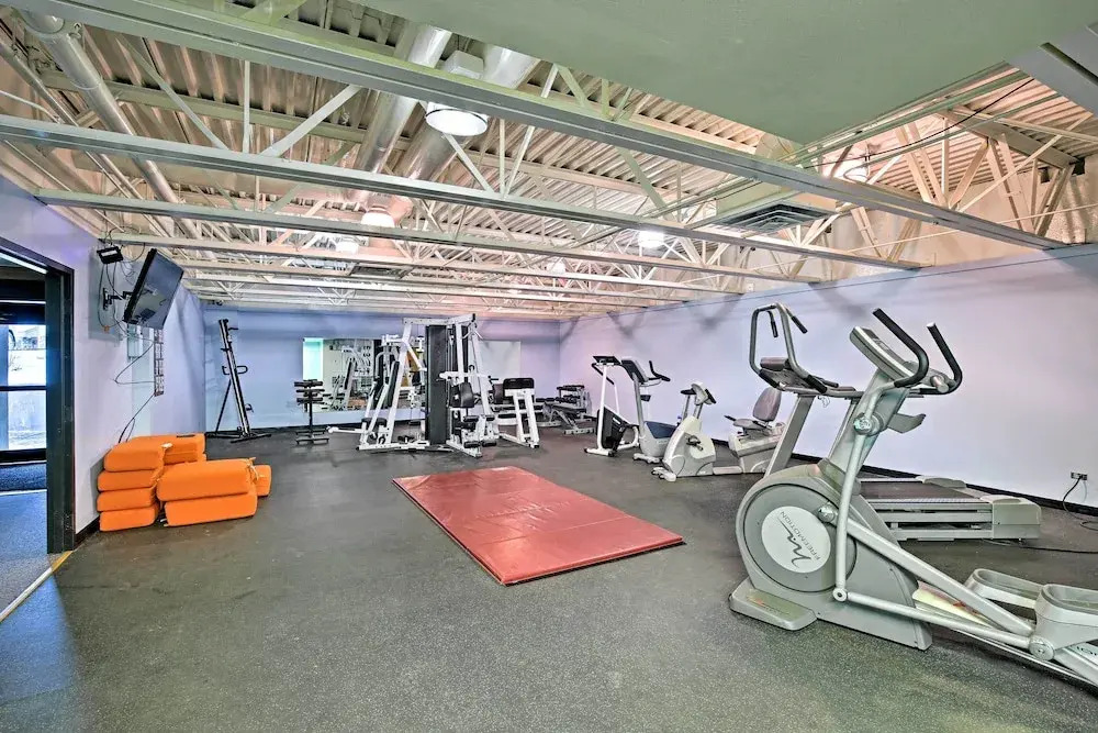 Walk to Dtwn: Winter Park Studio w/ Hot Tub Access