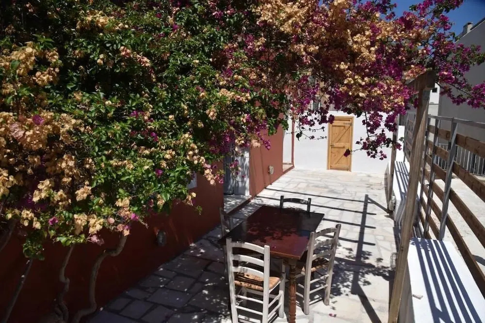 Axilleion Guest House