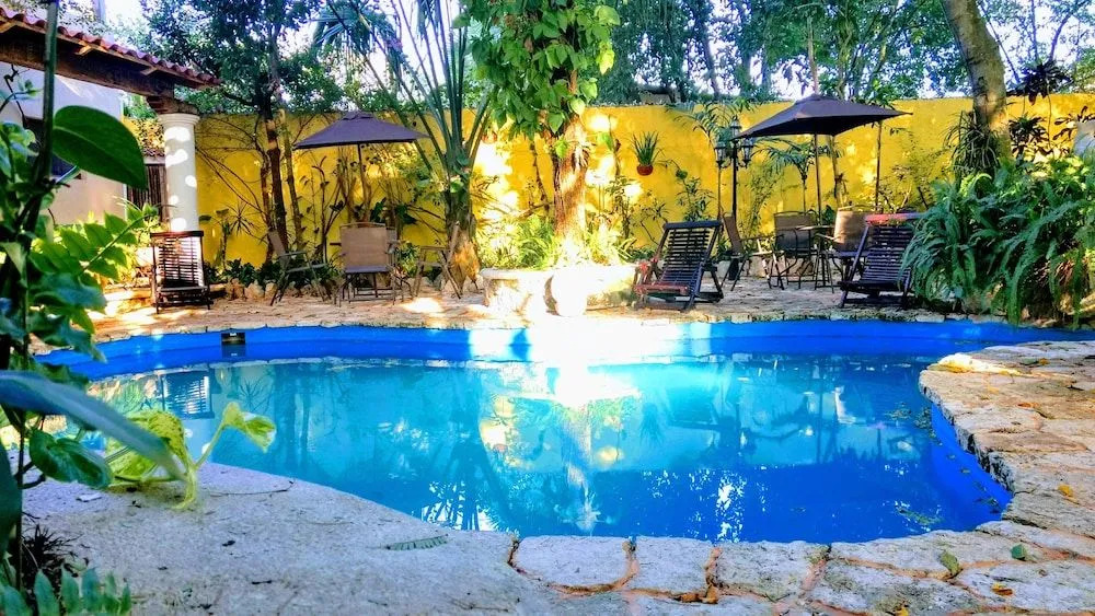 Casa Quetzal Hotel