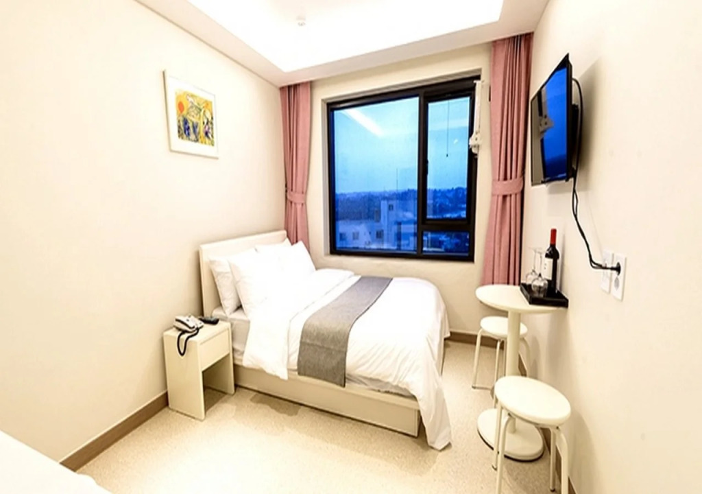 Rezion Hotel