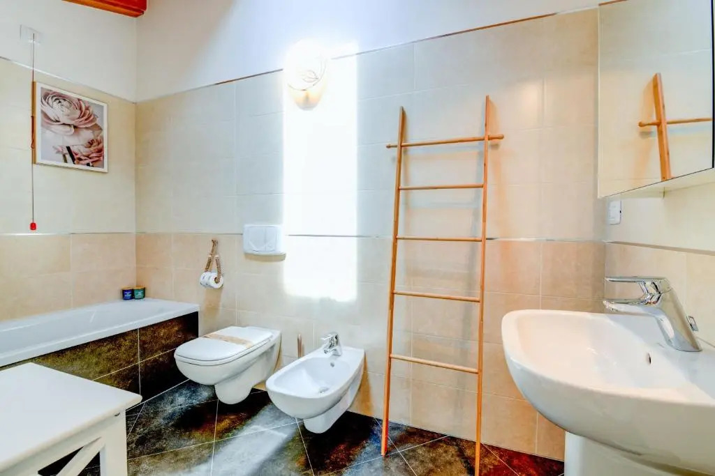 Rosa del Lago Apartment