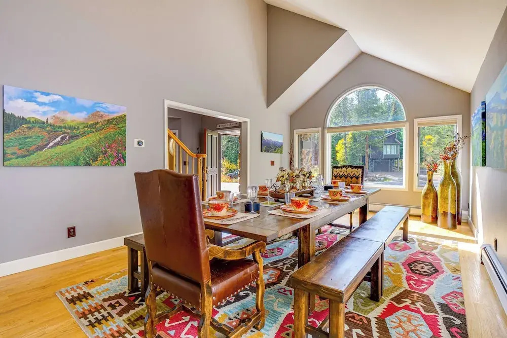 1 Mi to Ski Lift: Mtn-view Breck Home w/ Hot Tub!