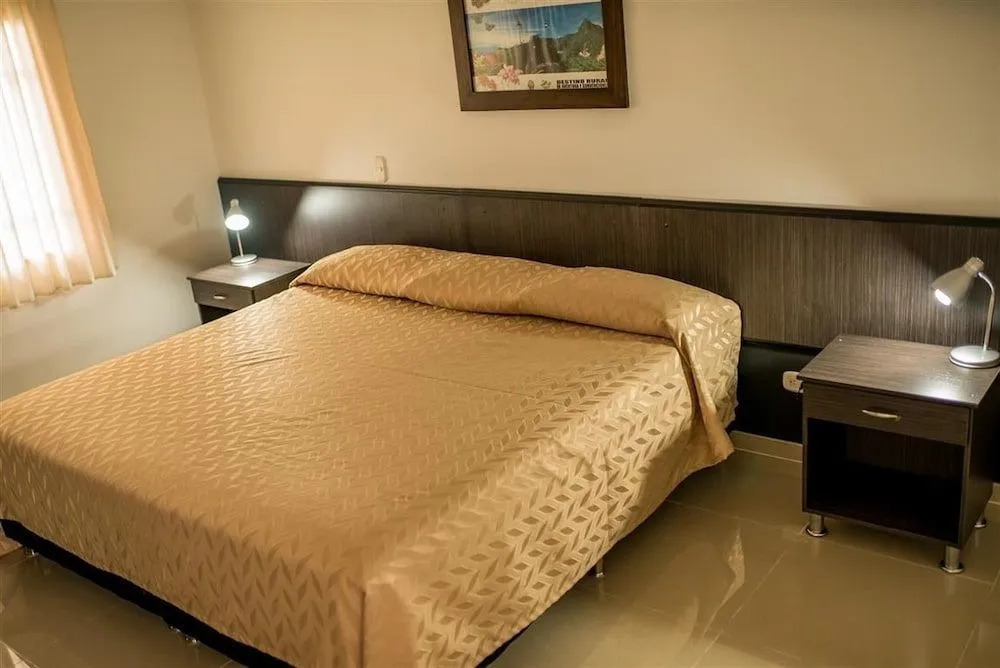 Hotel Campestre Tacurrumbi