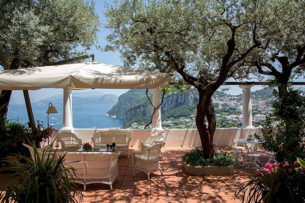 Villa La Conchiglia by Elite Villas